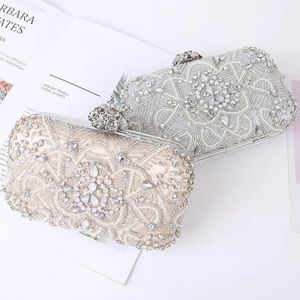 Dames handheld tas met Europese en Amerikaanse stijl diamant inbedding feestavondjurk bruidsmeisje opslag 240426