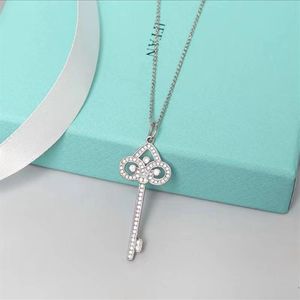 Dames holle hart van diamanten boring ketting ontwerper sieraden kettingslacegold sier rose volledig merk als bruiloft kerstcadeau275Q