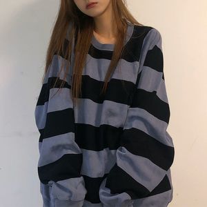 Sweats à capuche pour femmes Sweatshirts HOUZHOU Harajuku Streetwear à manches longues Esthétique Mode coréenne Pull Vintage Hippie Oneck Vêtements surdimensionnés Kpop 230224