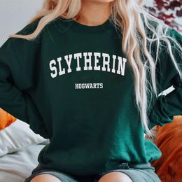 Womens Hoodies Wizard House Crewneck Sweatshirt Women Men School Hoodies films Roman Bookaholic Unisex Autumn Asthetic Clothing 230224