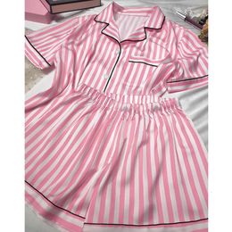 Dames ijs zijden pyjama's huiskleding korte mouw tweedelige set zomer losse roze gestreepte pyjama's pak femme satijn 240408