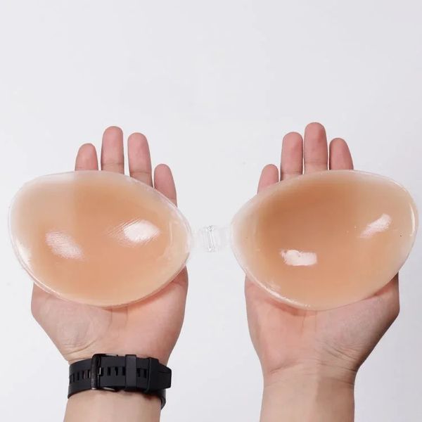 Bre de silicone réutilisable invisible pour femmes avec un patch de poitrine push et poitrine de poitrine épais 240507
