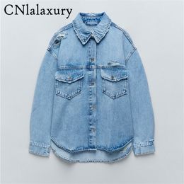 Chaquetas para mujer CNlalaxury Primavera Otoño Mujer Ripped Denim Cool Jacket Moda Casual Loose Pocket Botones Blusas Oversize Shirt Coat 220901