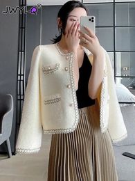 Vestes pour femmes élégantes Oneck boutons de perles vison polaire Cardigan hauts mode coréenne Hit couleur épais manteaux courts Allmatch femmes vêtements 231214