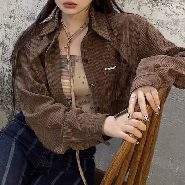 Womens Jackets Automne hiver femmes velours côtelé manteaux courts chemise poche à capuche veste Goth manches longues fermeture éclair culture sweats à capuche femme Y2k haut Punk manteau 230906