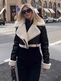 Womens Jackets KLKXMYT TRAF femmes mode épais chaud Faux peau de mouton culture veste manteau Vintage fermeture éclair manches longues vêtements de dessus pour femmes Chic hauts 231115