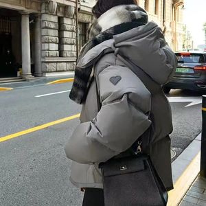 Womens Jackets Y2K Winter Cotton Jacket Women Korean Fashion Hooded Padded Coat Loose Thick Warm Snow Outwear Zipper Solid Waterproof Parka 231021