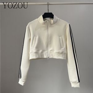 Femmes Vestes YOZOU Blanc Noir Vert Bleu Gris Rayé Veste De Baseball Courte Cardigan Femmes Zip Sweat Sport Style Casual Survêtement 230808