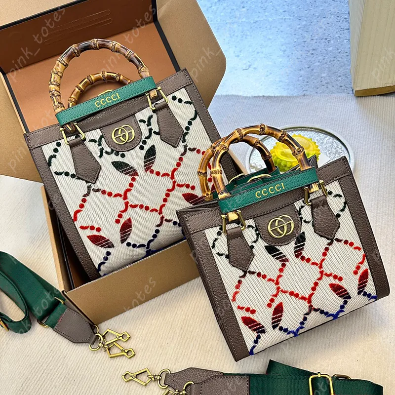 Bolso De Cuero De Mango De Bambú Para Mujer Bolsa Cruzada De Diseñador Con Correa De Cadena Bolso De Hombro Vintage Casual 2024 Nueva Llegada De 47,75 € | DHgate