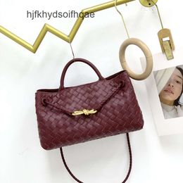 Femmes tricotées d'été Andiamo Cowhide Horiz Venetta épaule Crossbody Lady Sacs Botteegas Single Designer New Ha West / East 3d7b