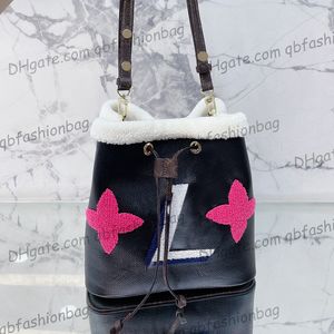Sacs de seaux néonoe à lamelle pour femmes Fleur à cordon de grande capacité saoche extérieure avec des sacs à main de concepteur de poche