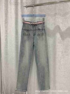Womens Letter Jeans designer zomer nieuwe niche totale letters gewassen denim broek gecombineerd met een modieuze tailleband voor een slanke en veelzijdige look