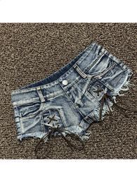 Shorts en denim bleu clair pour femmes