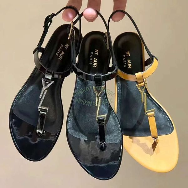 Designers de sandales à mobilisation pour femmes randonnée Hike Sunny Slipper Men toppons Cassandra Summer Mule Mule Luxury Cuir Casual Shoe Sexy Walk Outdoors Sandale Beach Shoes