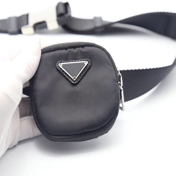 Cinturón de diseñador de lujo para mujer con bolso de monedero Carta triangular Diseñadores de moda Cinturones Hombres Cinturón negro Nylon Lady Faja Mini bolso de cintura Ceinture