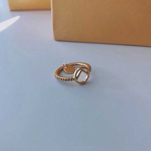 Womens Luxe Designer Letters F Ring Klassieke Peer Ringen Heren Mode-sieraden Dames Liefhebbers Paar Ring Voor Bruiloft Feest Cadeau 2306124BF