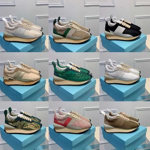 Dames luxe ontwerper retro casual schoenen voor klei skate bumpr bur huis mannen vrouwen mode catwalk stiksel kleur lage loafers leer