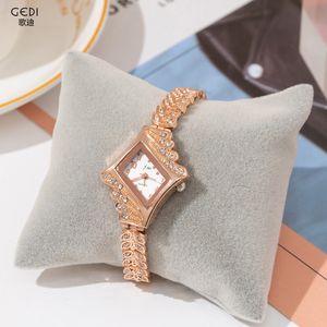 Dames luxe diamantvorm mode legering armband kwarts 28 mm horloge l3
