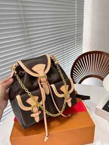 Dames luxe handtas ontwerper cowhide lederen rugzak ketting tas schouder onderarm luxe buiten 23 cm