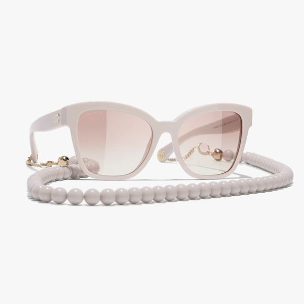 Chaîne de haute qualité de luxe pour femmes UV400 Résistantes 400 Lunettes de soleil Classic Fashion Light Light Sunglasses avec boîte de haute qualité CH5487