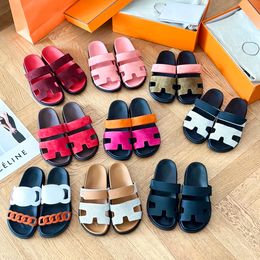 Womens man flip flop tazz Slipper zomer Luxe Sandaal Designer schoen strand Flat Slide rode leren sandale rubberen pantoffels casual onderkant DHgate zwart wit roze schoenen