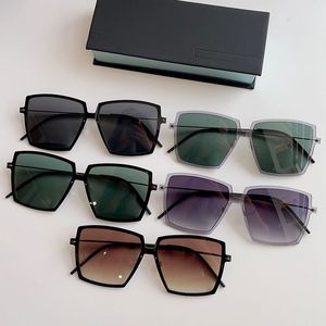 Gafas de sol de diseñador de lujo para hombre para mujer 8326 Luksus diseñador de la marca solbriller metal espejo pierna banda caja original tamaño 57-14-150