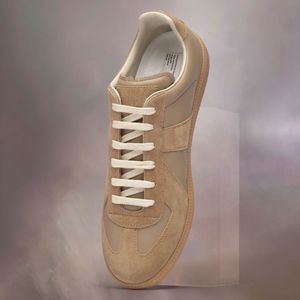 Femmes Men maisons Margiela Sneakers 10a Summer de haute qualité extérieur chaussures de marche noires vintage à parts plates mobile de luxe entraîneur de créateur