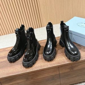 luxe Designer Boot driehoek monolith klim Vrijetijdsschoen Martin Boots Dames platformschoenen mode Echt leer Spiegel 10a topkwaliteit Regenlaarzen Herenlaarzen