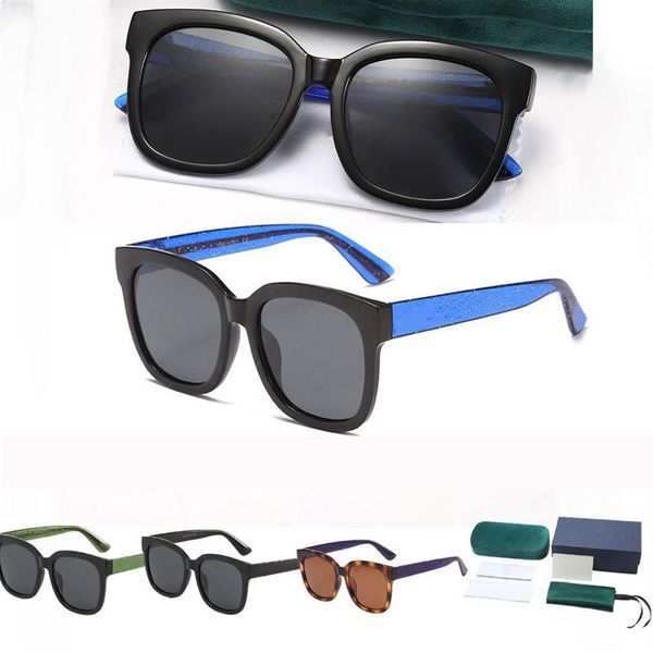 Mujeres para hombre Gafas de sol de verano Patrón de abeja Color de moda a juego con letras de metal Gafas de sol 1 juego Paquete 5 estilos Opcional265c