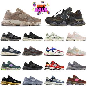 Femmes de chaussures de running Haute 9060 Plateforme de chaussures vintage og en daim original Pack de mer