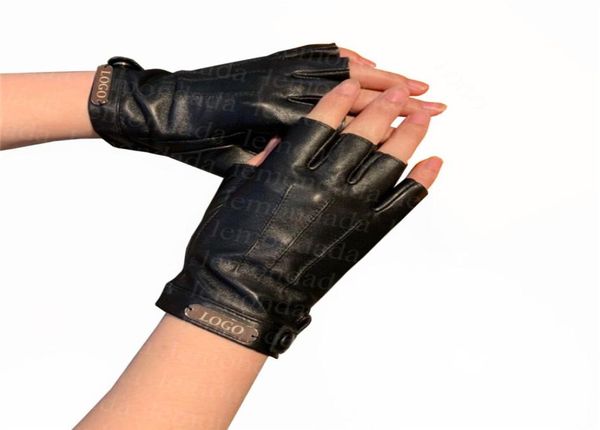 Gants de conduite de moto pour femmes Automne Hiver Gant sans doigts Femmes Mitaines en cuir de haute qualité Designers Mitten à la mode3927788