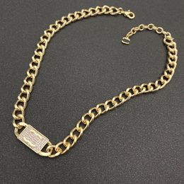 Collar para mujer Gargantilla Cadena Chapado en oro Plata Cobre Diseñador Marca Carta Cristal Perla Collares Colgante Declaración Moda Accesorios de joyería de boda