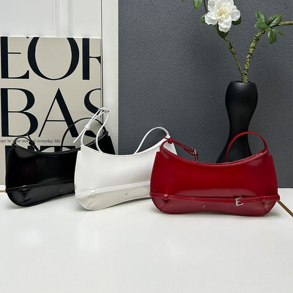 Nuevo bolso de hombro para mujer Diseñador Le Bambino Bolso rojo Retro Tramp Half Moon Monedero Cartera de lujo Lady Cross Body 27 CM Moda Banquete Totes