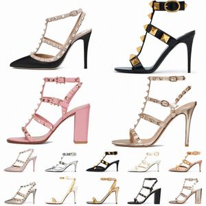 Designer High Heel Sandaaljurkschoenen Enkle Regel Romeinse studs Zwart naakt strip Rivets Dames Stiletto Block Heel 35-42zy13#