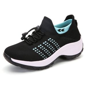 Chaussures de course en plein air pour femmes bleu haute élasticité armure volante tendance décontractée mode respirant sport chaussettes pour femmes chaussures