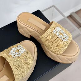 Plate-forme féminin talons grossages 7cm sandals concepteurs slip on ganters paille tressé classique matelasse fausse perles glisse