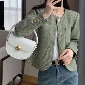 Veste de blazer à cou rond pour femmes pour le printemps et l'automne à la mode à poitrine simple manteau raccourci petit parfum vert verdure de vêtements d'extérieur 240424