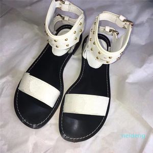 Dames sandalen ontwerper slippers zomerse flats sexy enkel high laarzen mannen gladiator glijbaan dames casual platte schoenen dames strand roman 202232