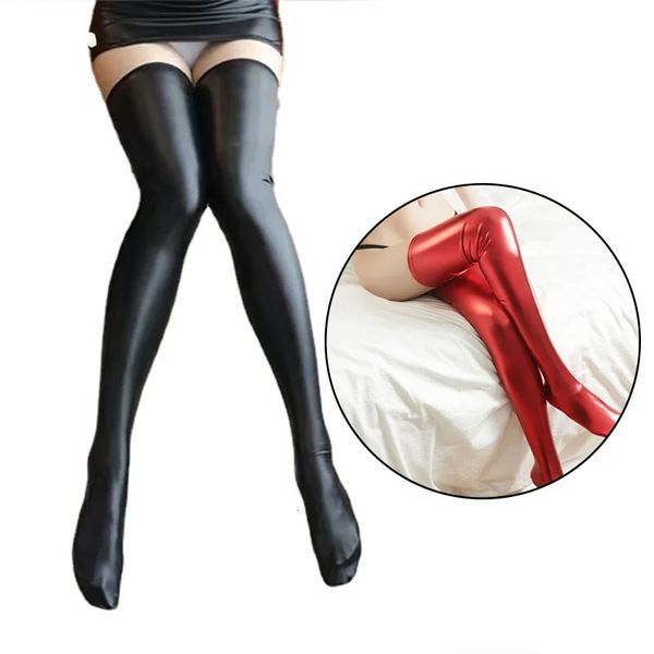 Femmes sexy Pu Black Stockings Japanese Sex Leather Club Uniforme complet de chaussettes de nuit exotique sous-vêtements sexe en plein air 240425