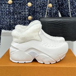 Para mujer Shark Clog forro de piel sintética invierno Cálido Zapatos casuales de alta calidad de viaje de goma clima frío conocido diseñador Zapatos de plataforma Z420 #