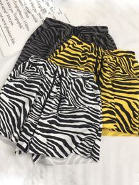 Pantalones cortos para mujeres cebra leopardo colorido deportes casual clásico clásico suave alumno de cintura alta pantalones holgados de verano para mujeres 230601