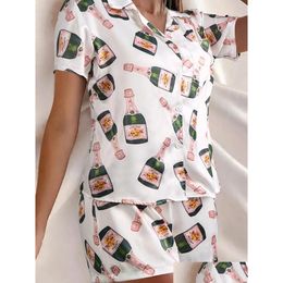 Bouteaux de champagne pour femmes Butter Pyjama Set 2024 Femmes d'été Impression de mode Holiday Retro Harajuku Sleeve Casual Drop Drop D Otewu
