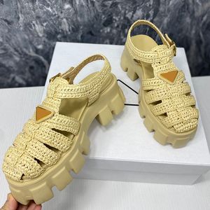 Sandalias para mujeres Sandalias Diseñador Plataforma trenzada Tacones de goma Bloquea de goma zapatilla casual con zapatilla de vestir de hebilla de tobillo ajustable en forma de triangular zapato de playa