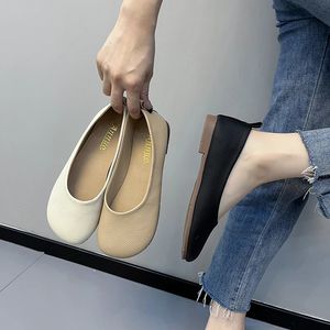 Baskets pour femmes Slip sur les mocassins en cuir printemps automne fashion ballet chaussures dames dames décontractée orteil rond