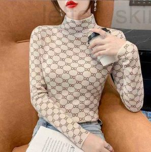 Le pull à col roulé extensible pour femme garde au chaud le pull tricoté côtelé avec la lettre O Y2k nouveau haut punk de la mode pour l'automne et l'hiver 2023 JBQN