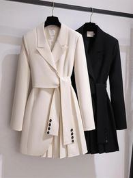 Costumes pour femmes Blazers Blazer femmes à manches longues couleur unie lacets bouton pli manteau mode élégance personnalité bureau dame vêtements 231115