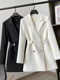 Costumes pour femmes Blazers Blanc femmes costume veste automne mode Chic Double boutonnage mince costumes avec ceinture Vintage bureau Blazer pour les femmes élégantes 230113