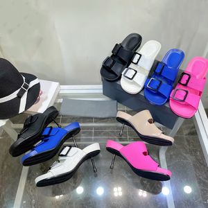 Plateforme de créateurs d'été pour femmes glissades sandales hautes talons dames 2022 Cuir de mode Chaussures de pantoufles à bout ouvert pour les pieds larges