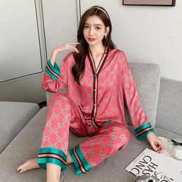 Dames zomerijs zijden v-hals lange mouwen vestiging grote mouwen set grote thuiskleding pyjama's sexy pyjama's 240511