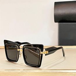 Gafas de sol para mujer para mujeres Hombres Gafas de sol para hombre 130 Estilo de moda Protege los ojos Lente UV400 Calidad superior con respaldo aleatorio 290E